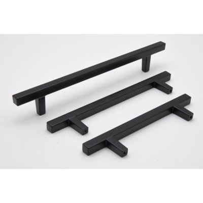 Ручка мебельная 8787-192 ВК черная Ручка мебельная 8787-192 ВК черная